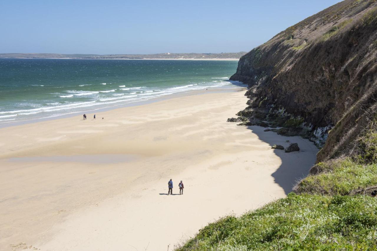 Shearwater View, 7 Rosemorran, St Ives Villa ภายนอก รูปภาพ